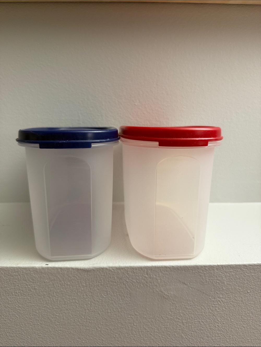 Tupperware modular mate oval 2 container